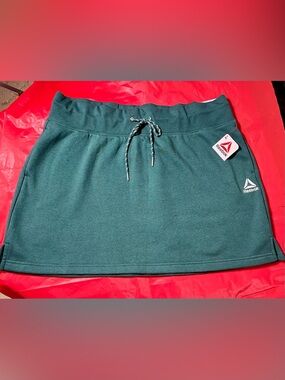NWT! Reebok Wo Sz XXXL Squad Sea Moss Green Athletic Skirt